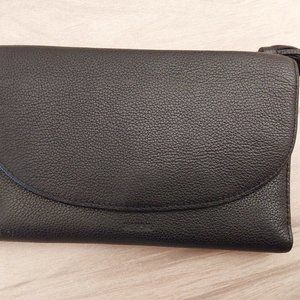 Fossil Black Textured Trifold Organizer Wallet. Size 4.5x7.5x1